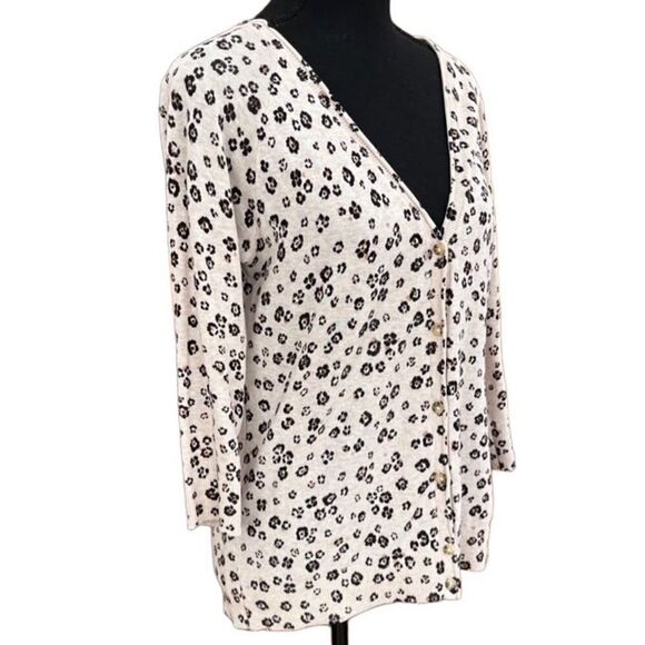 Fat Face button front abstract flower print lightweight sweater size 8. - Picture 5 of 7